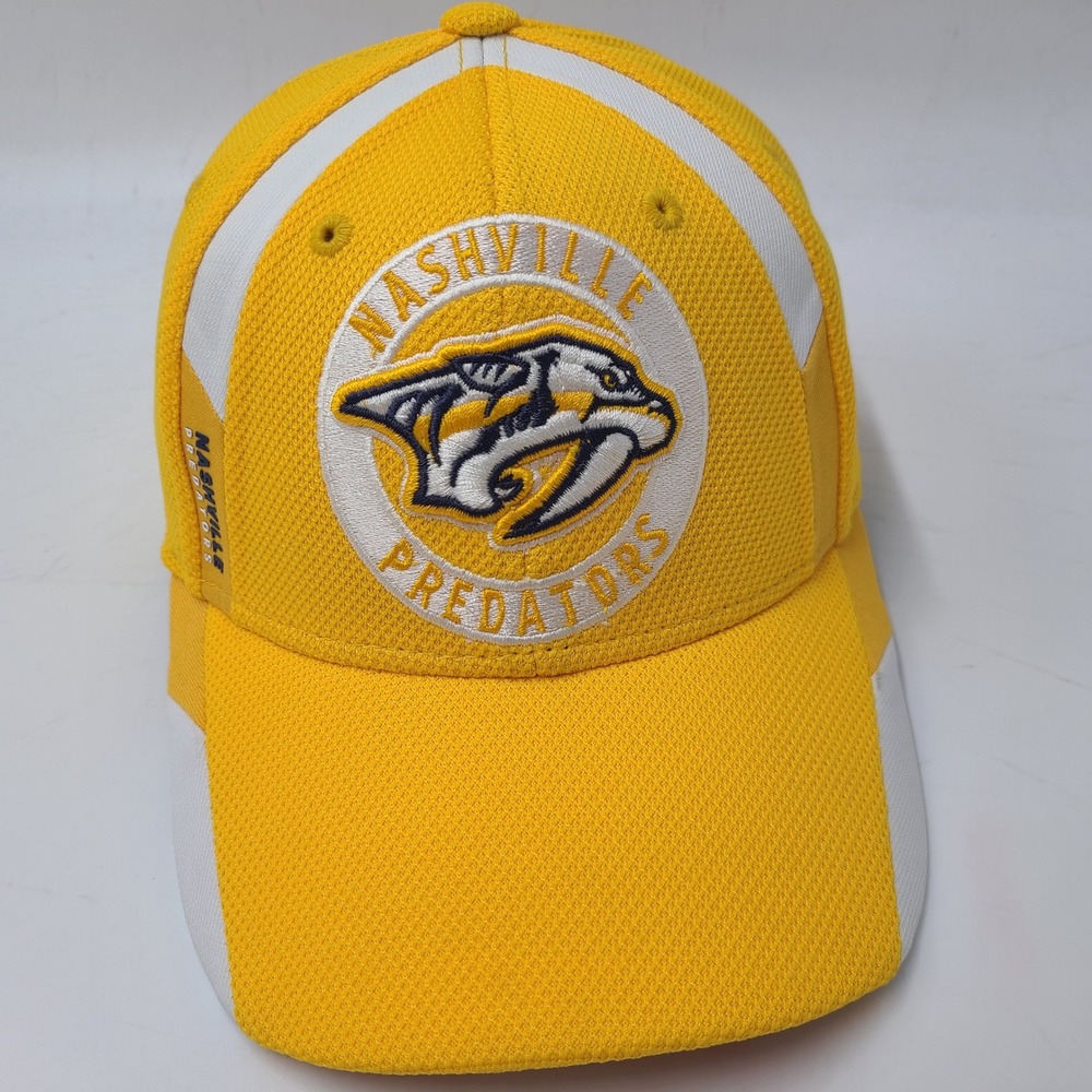 Nashville Predators Hat Fitted S-M Adidas Yellow White NHL Hockey‎ Logo Flex Men